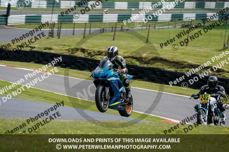 cadwell no limits trackday;cadwell park;cadwell park photographs;cadwell trackday photographs;enduro digital images;event digital images;eventdigitalimages;no limits trackdays;peter wileman photography;racing digital images;trackday digital images;trackday photos
